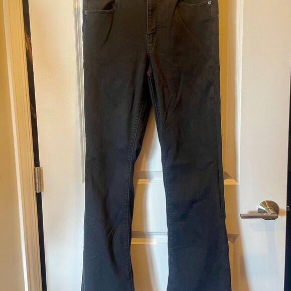 American Eagle Black High-Rise Artist Flare Size 14 X-Long - Picture 3 of 7